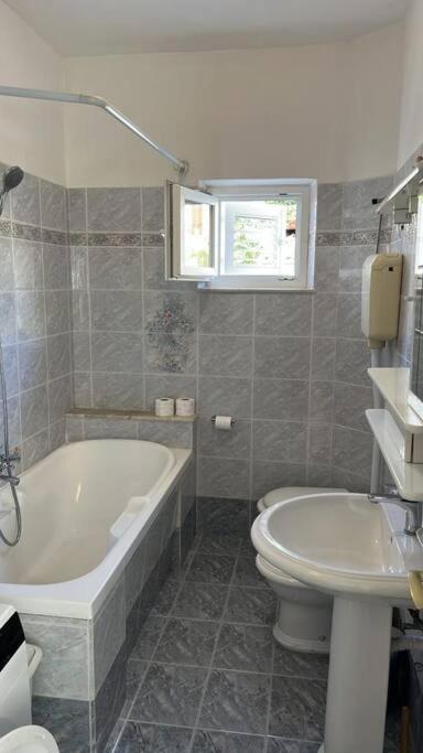 Apartment Biggy 챠브타트 외부 사진